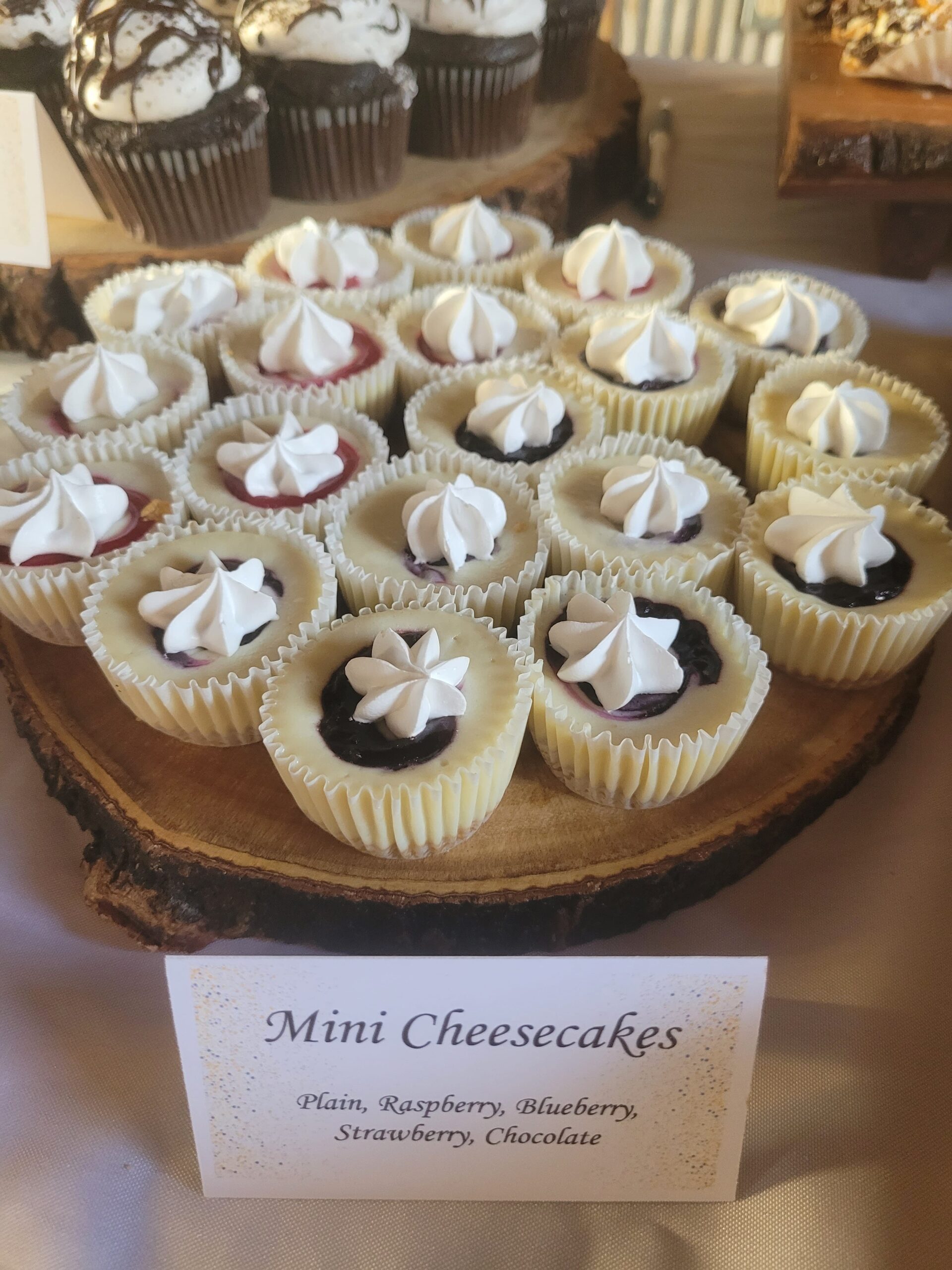 Mini Cheesecakes-min
