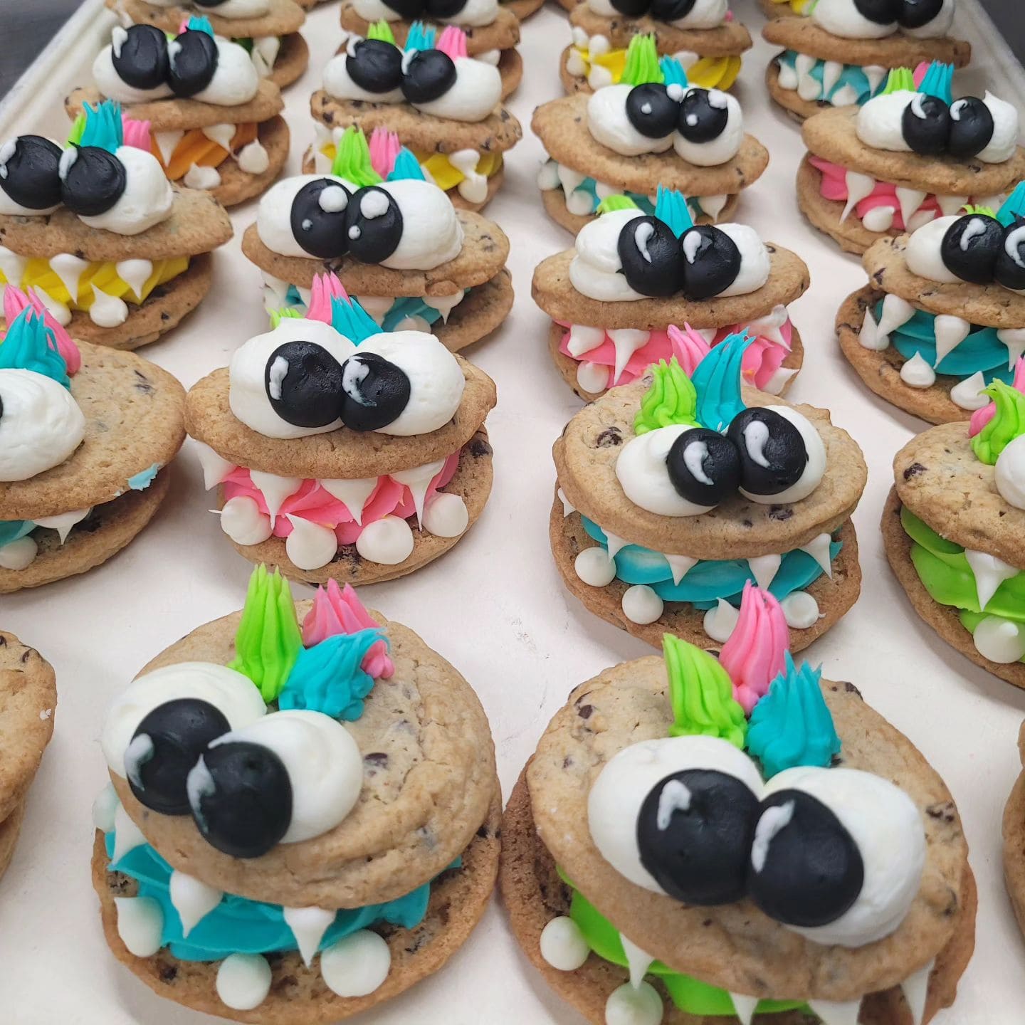 Cookie Monster Sandwiches-min