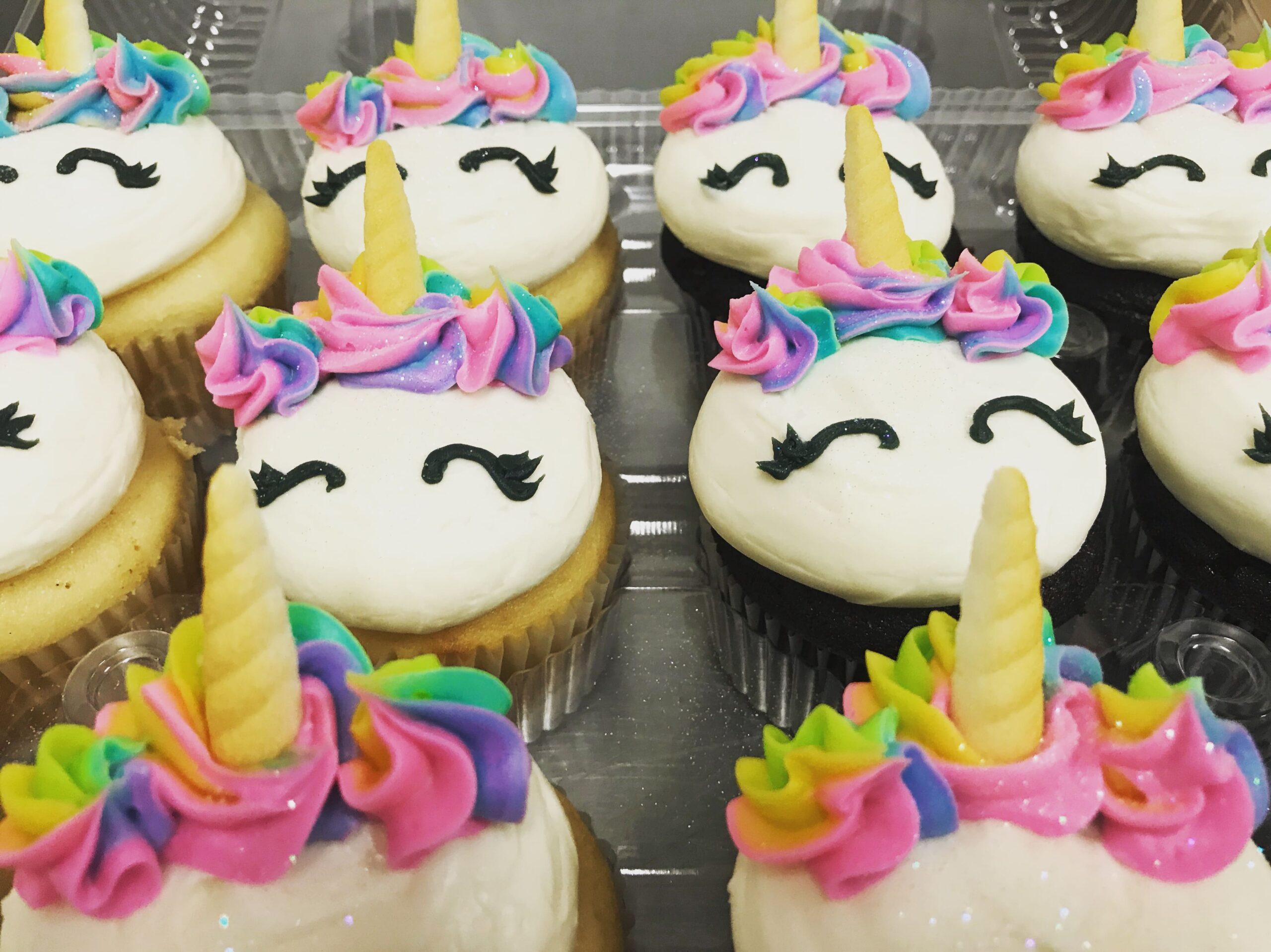 Unicorn Cupcakes-min